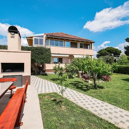 Lägenhet Becky On A Sandy Without Crowd *