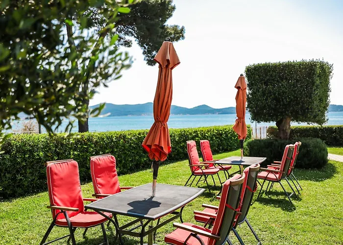 Becky On A Sandy Without Crowd 아파트