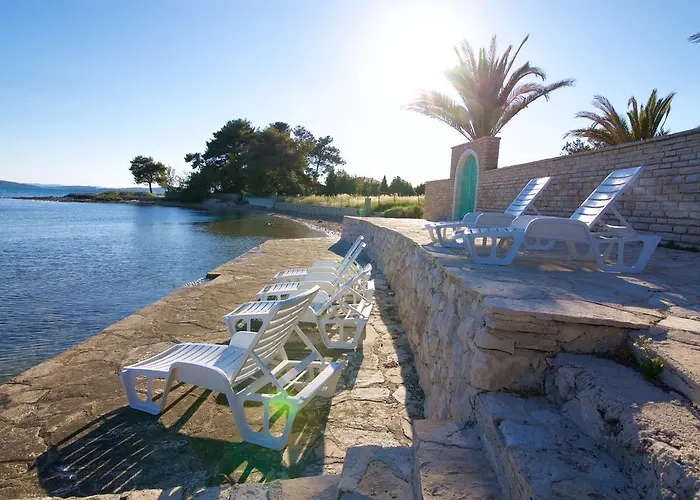 Becky On A Sandy Without Crowd 아파트