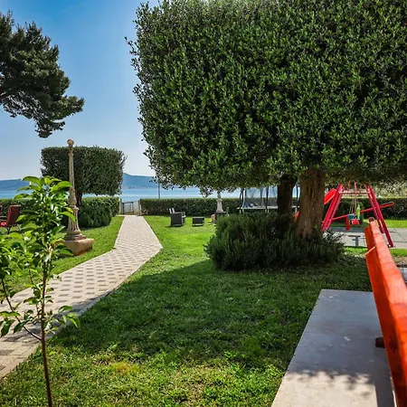 Becky On A Sandy Without Crowd * Sukošan