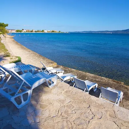 Becky On A Sandy Without Crowd Apartamento