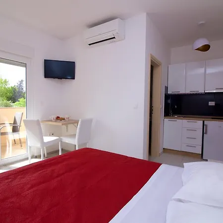 Apartamento Becky On A Sandy Without Crowd